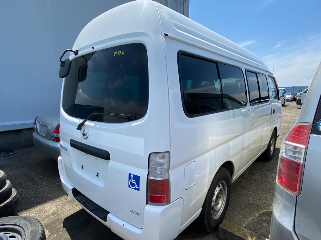 2010 NISSAN CARAVAN BUS